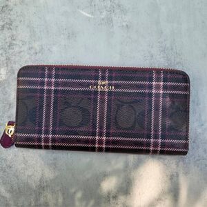 Coach Signature Slim Shirting Plaid Print Canvas Accordion Zip Wallet F87718